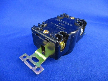 コンセント(3個入) 20