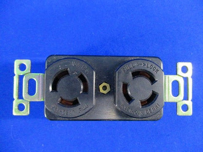 埋込コンセント(3個入) 15A-125V